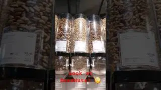 Look at Deez nuts! #deeznuts #memes