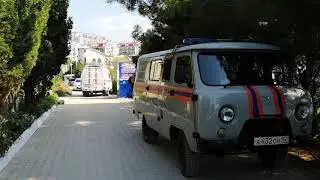 Обвал грунта прям на отдыхающих, Севастополь, Пляж Патриот и Царский