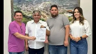 Prefeito Dr. Artur Vale assina Ordem de Serviço para obra de pavimentação a paralelepípedo