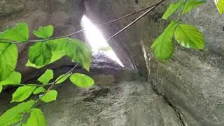 Дырявые гроты на скале Чуплак Сырт