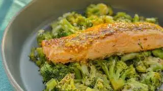 Keto recipe. Garlic and Lemon Salmon with creamy Parmesan broccoli