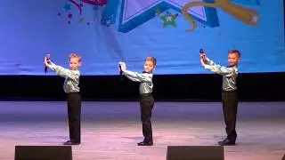 "Любимый папа".