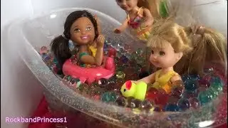Little Girls Playing Barbie Baby Dolls Bath Time In The Bathtub Videos