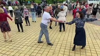 Танец называется 