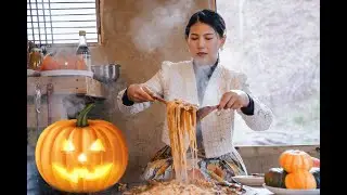 Halloween special pasta, an essential pumpkin lantern