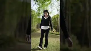 Canon EOS R6 and EF50/1.2L portrait #shorts #eosr6 #portrait smdv flip godox ad 200
