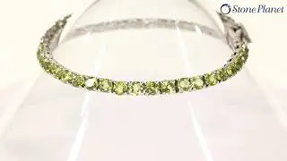 Silver bracelet with peridot