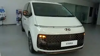 2022 Hyundai Staria 2.2 CRDi Signature (7 seats) (INDO) (full in-depth tour review)