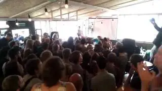 Девочки не хотят  