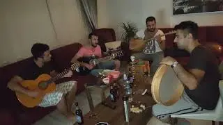 ELFİDA BAĞLAMA GİTAR DEVAM EDİYOR VOL:):)