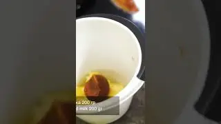 Простой рулет к чаю. Ореховый с вареной сгущенкой.