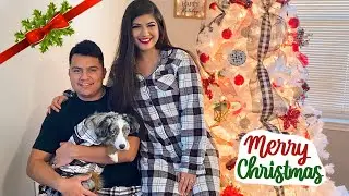 OUR CHRISTMAS HOUSE DECOR 🎄 + MAKING HOT CHOCOLATE BOMBS ☕️ & $$ GIVEAWAY 🤑