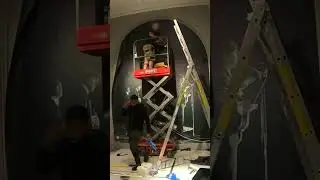 How to install in photography exhibition... in 25 seconds! 📸