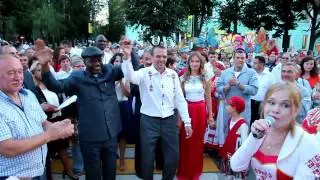 Глава Чувашии  Игнатьев и другие гости Чебоксар зажигают на Дне Города