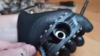 Разборка, очистка и смазка педалей велосипеда.