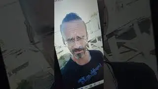 Крашу стены как проклятая лошадь. Эдуард Кичигин.