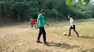 5 CONTOH Gerak latihan dribling bola dinamis