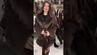 В КАПРОНОВЫХ КОЛГОТКАХ И САПОГАХ 👢 ТРИ ШИКАРНЫЕ. ДЕВОЧКИ В МИНИ ЮБКАХ / МЕРЯЮТ ШУБКИ 