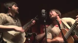Horseshoes and Hand Grenades - Whiskey Don't Lie