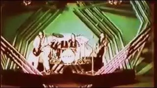 Arrows, Don't Worry Bout Love, 1976