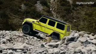 Это AMG v 8