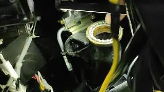 VENTO MAX 200.Смазка траверсы рулевых подшипников.