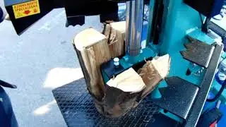 Dimostrazione Spaccalegna Mundial Vjmar da 20 ton. corsa 1000