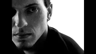 Breakage - Essential Mix 2010.05.01. ( BBC Radio 1 )