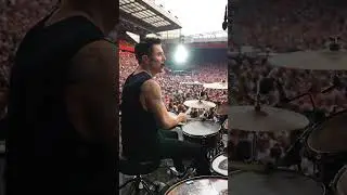 Glen backstage to bringing ‘Both Ways’ to life on stage🥁😎 Epic!! 