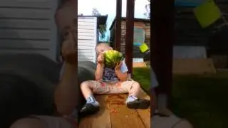 В детстве все так делали....