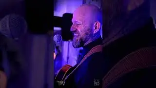 Tiago Ferraz & O Caroço - Lauriê