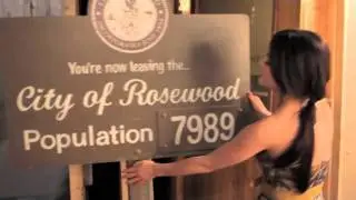 Lucy Hale Takes You on a Tour of the Pretty Little Liars Set!