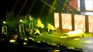 [FANCAM - The Red Bullet in Manila] 방탄소년단 (BTS) - 이불킥 (Blanket Kick) mixed camera