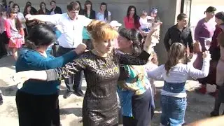 Very Merry Interesting Wedding of Lezgina