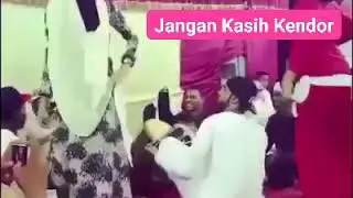 Apakah Ini Yang Dinamakan Di Hijab?