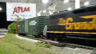 Atlas HO GP40-2 Locomotive Gyralight Operation