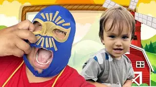 Luchi Luchi & Rayito Explore the Space Ship Slide! Fun for Toddlers