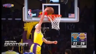 Alex Caruso Reverse Baseline Dunk   Knicks vs  Lakers   January 7, 2020