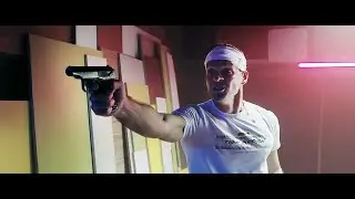 Отомстил за смерть девушки. Драка в гараже.