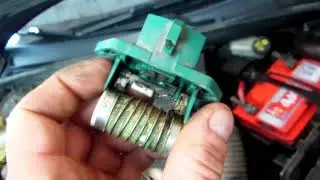 Ford Fiesta error P0138 (Engine Cooling Fan) Omsk