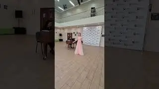 Матвеева Юлия " Песня Анюты" из к/ф " Весёлые ребята" Дунаевский
