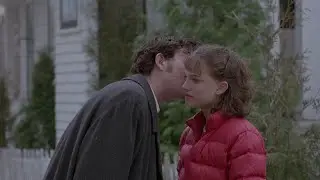 Natalie Portman in Beautiful girls (1996). Willie and Marty say goodbye. Ending scene
