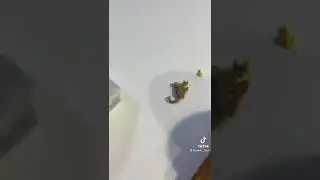 Нашёл минифигурку лего на улице! Как такое можно выкинуть!?