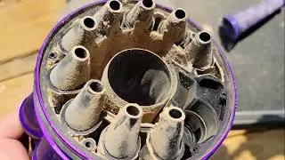 Dyson DC50 Cleaning & Disassembly