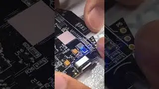 UV laser marker: Peeling off words on electronic circuit components, and also marking words on them.
