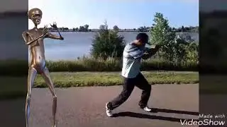 Prome dancing ft Howard the Alien