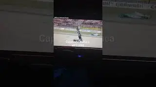 Alguém capotou desse jeito antes?