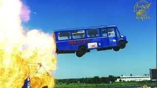 Каскадеры на дороге / Stunt on Road