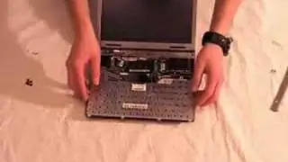 How to replace the RAM in a laptop