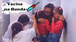 TOMANDO VACINA -  elas são muito corajosas